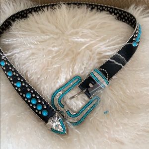 Gorgeous Turquoise new genuine leather belt